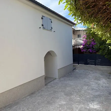 Zamalin Apartamento Tribalj
